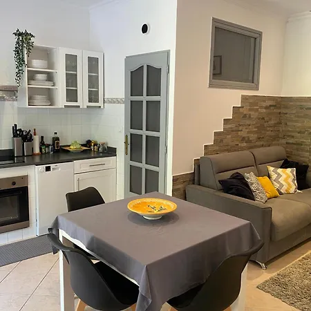 2 Pièces Avec Terrasse Et Parking, Wifi, Climatisation Casa vacanze *
